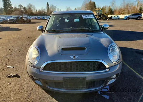 2009 Mini Cooper S Clubman z USA, uszkodzony, nr VIN WMWMM33509TP93405